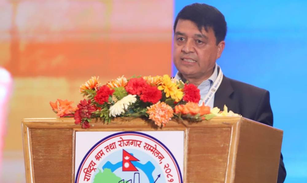 औद्योगिक वातावरण पहिलो प्राथमिकता, स्वदेशमै रोजगारी सिर्जनामा जोड : अध्यक्ष चन्द्रप्रसाद ढकाल