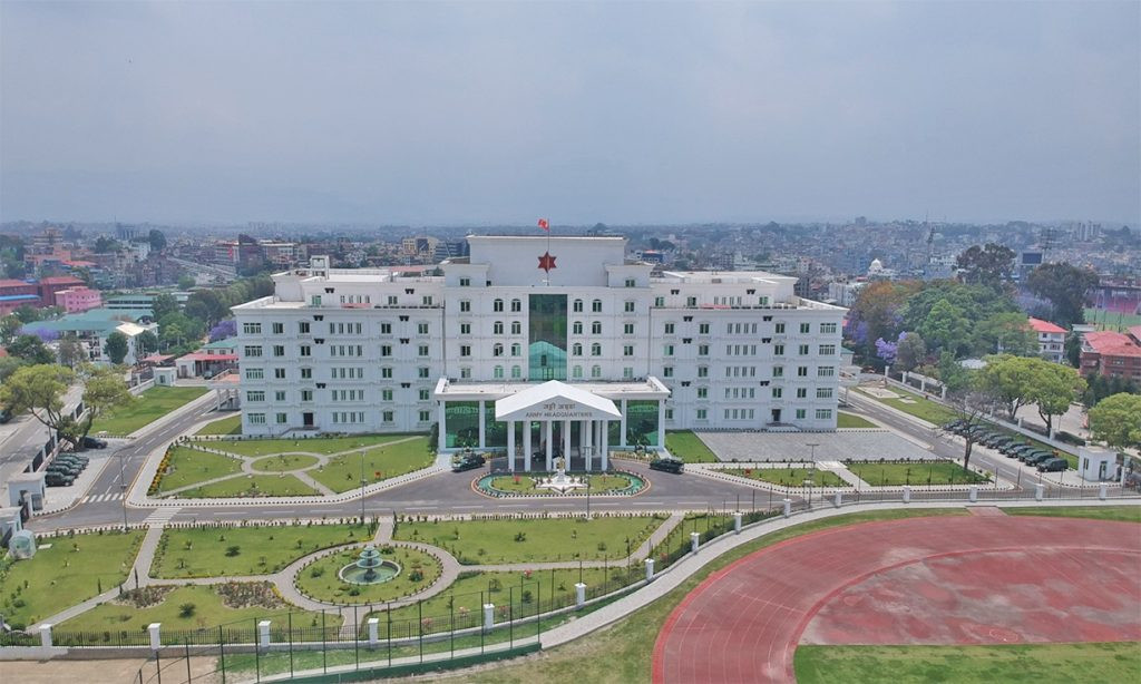 संविधानप्रदत्त जिम्मेवारी पूरा गर्न कटिबद्ध छौंः नेपाली सेना
