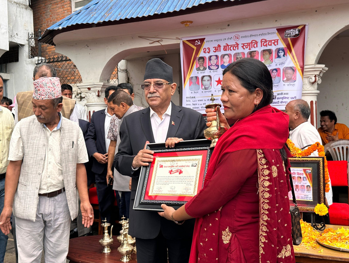 प्रचण्डको घोषणाः ‘एकचोटि फेरि नयाँ विद्रोह आवश्यक छ’