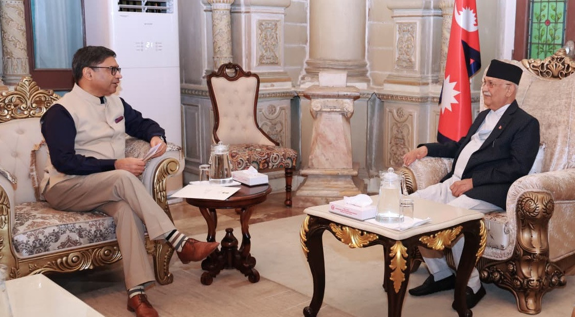प्रधानमन्त्रीसँग भारतीय विदेशसचिवको भेट
