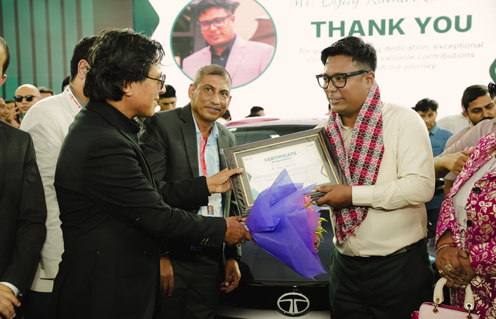 सिप्रदी ट्रेडिङले नाडा अटो शोमा गर्यो एक्प्रेस-टी ईभी फ्लिट पार्टनरलाई सम्मान