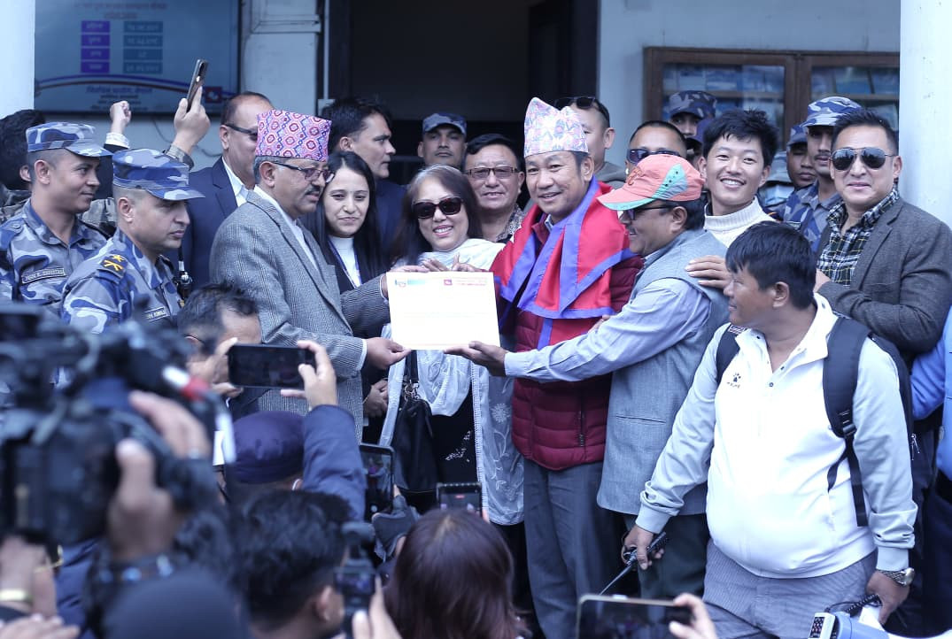 हर्क साम्पाङ नेतृत्वको दल निर्वाचन आयोगमा दर्ता